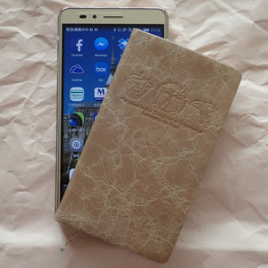 �X�}�[�g�t�H���Ƃ̔�r
